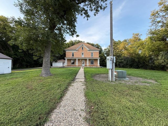 78994 160th Street, Sacred Heart, MN 56285