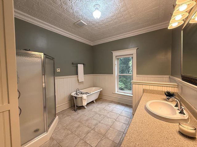 78994 160th Street, Sacred Heart, MN 56285