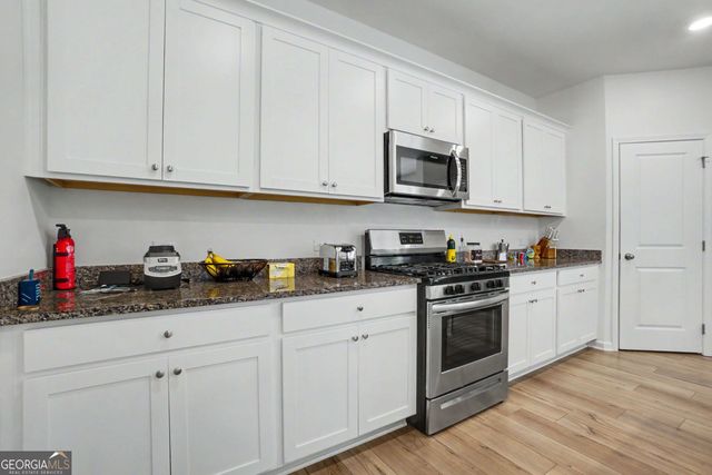304 Rivulet Drive, Dallas, GA 30132