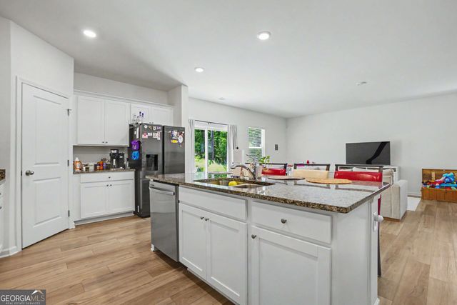 304 Rivulet Drive, Dallas, GA 30132