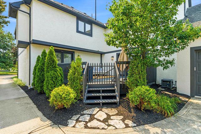 3411 Sunset Drive, Upper Arlington, OH 43221