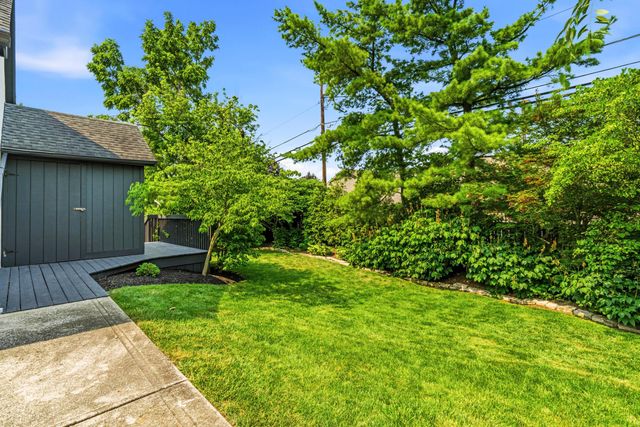 3411 Sunset Drive, Upper Arlington, OH 43221