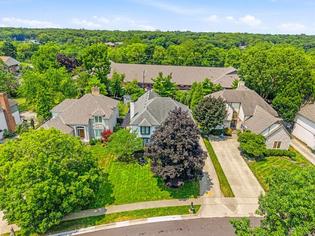 3411 Sunset Drive, Upper Arlington, OH 43221