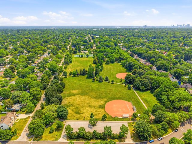 3411 Sunset Drive, Upper Arlington, OH 43221