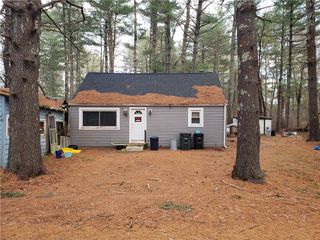 30 Hollywood Avenue, Coventry, RI 02816