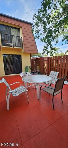 1532 Park Meadows DR 1, Fort Myers, FL 33907