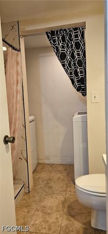 1532 Park Meadows DR 1, Fort Myers, FL 33907