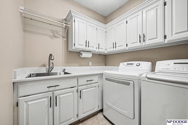 15910 Patrick Avenue, Omaha, NE 68116