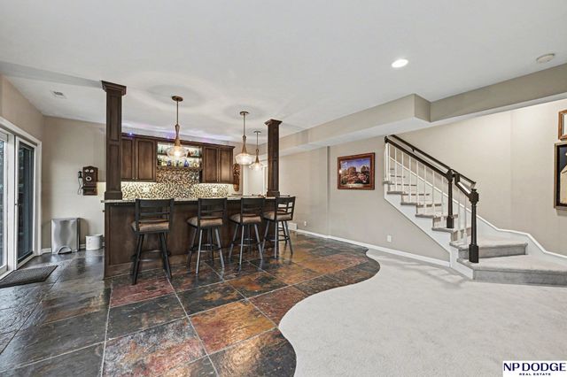 15910 Patrick Avenue, Omaha, NE 68116