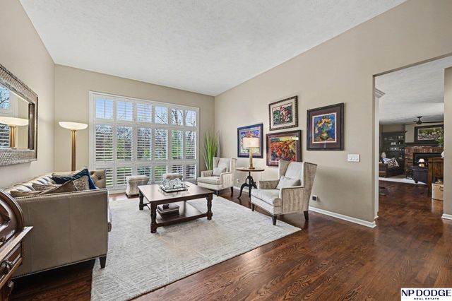 15910 Patrick Avenue, Omaha, NE 68116