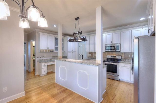 325 Brook Hollow Lane, Loganville, GA 30052