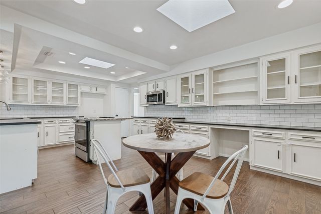 2709 Melrose Drive, Plano, TX 75075