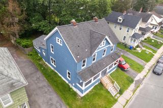 8 Chestnut Street, Middletown, NY 10940
