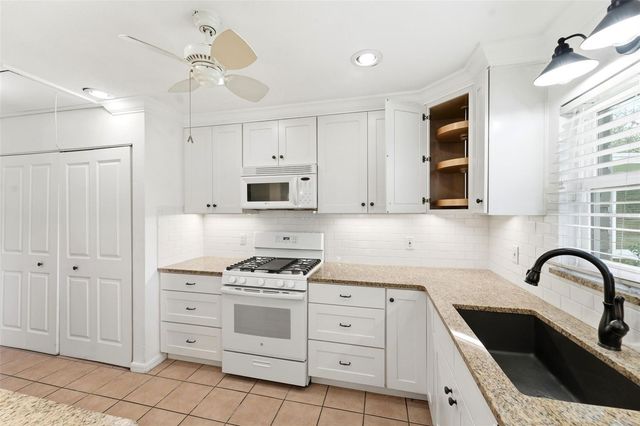 820 S HILL AVENUE 40, Deland, FL 32724