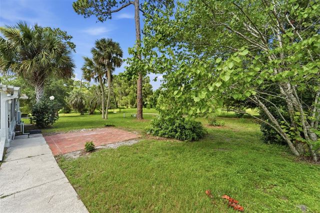 820 S HILL AVENUE 40, Deland, FL 32724