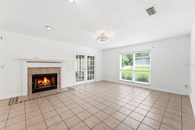 820 S HILL AVENUE 40, Deland, FL 32724