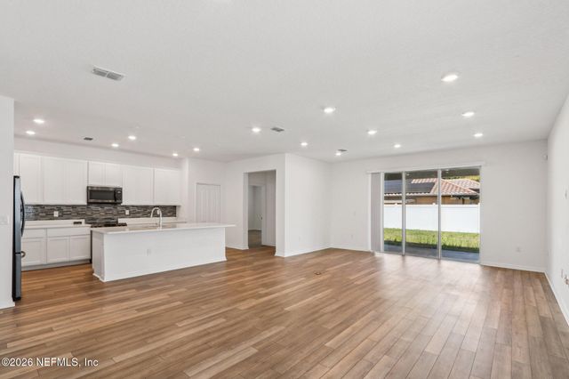 43 WHITE FEATHER Lane, Palm Coast, FL 32164