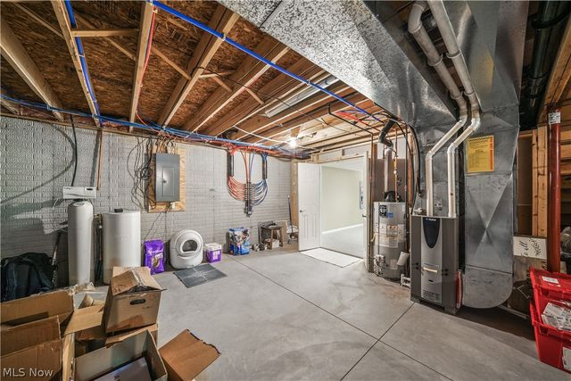 169 Waterford Way, Tallmadge, OH 44278