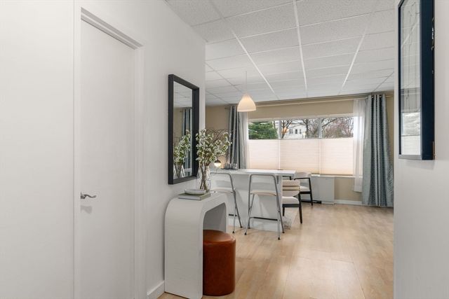 22 Chestnut Pl M3, Brookline, MA 02445