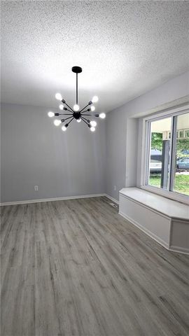 2005 N Plymouth Road, Independence, MO 64058