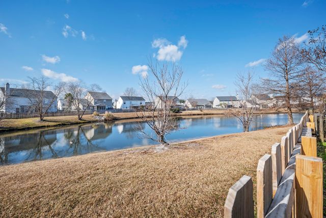 105 Ripley Court, Summerville, SC 29483