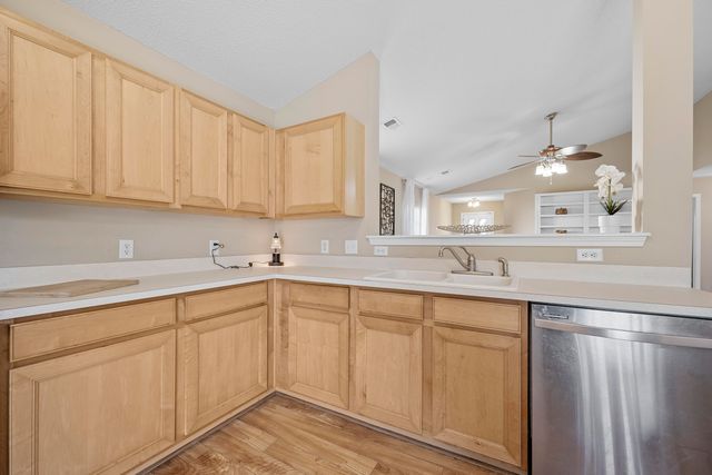 105 Ripley Court, Summerville, SC 29483