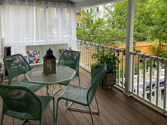 42 Oak St, Somerville, MA 02143