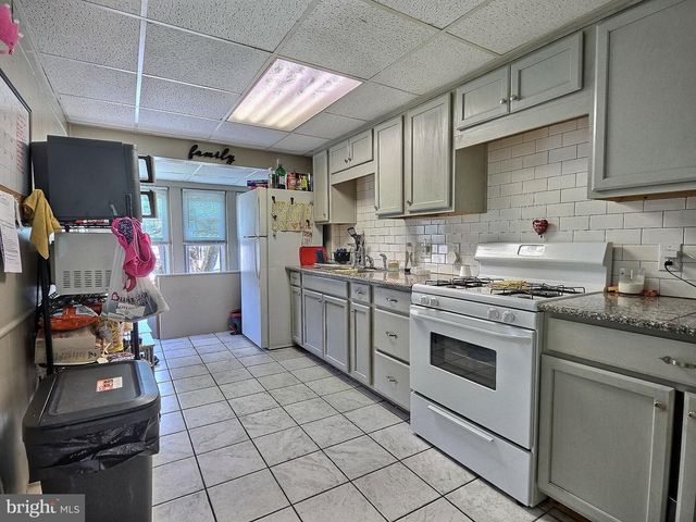 1550 PERKIOMEN AVE, Reading, PA 19602