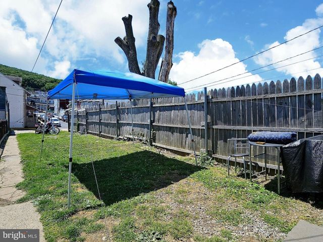 1550 PERKIOMEN AVE, Reading, PA 19602