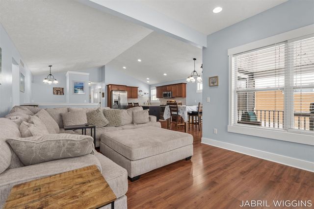 7520 Hometown Court 10, Caledonia, MI 49316