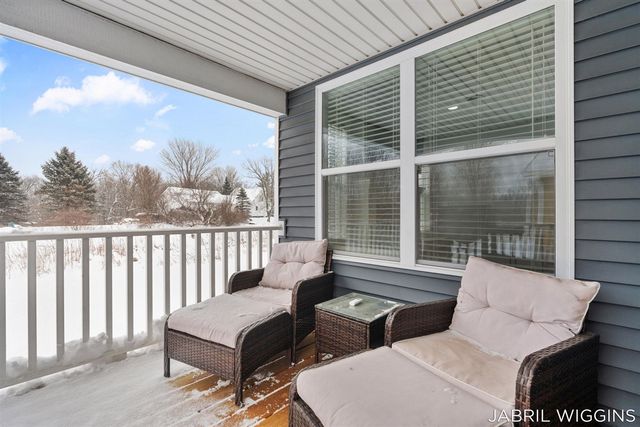 7520 Hometown Court 10, Caledonia, MI 49316