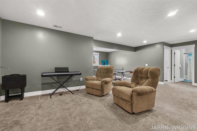 7520 Hometown Court 10, Caledonia, MI 49316