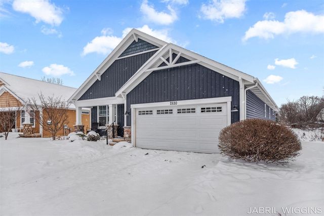 7520 Hometown Court 10, Caledonia, MI 49316