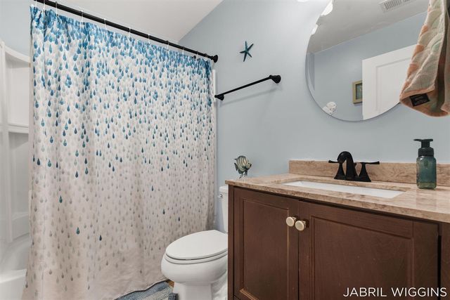 7520 Hometown Court 10, Caledonia, MI 49316