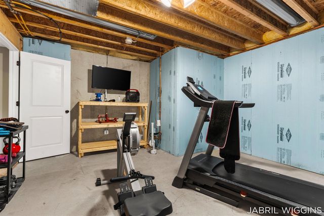 7520 Hometown Court 10, Caledonia, MI 49316