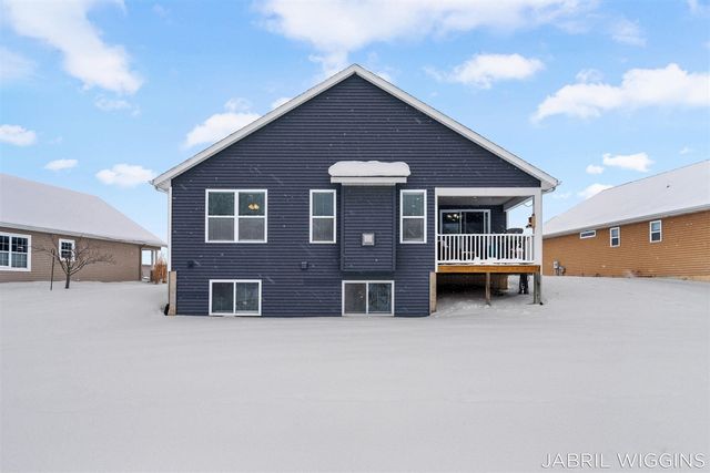 7520 Hometown Court 10, Caledonia, MI 49316