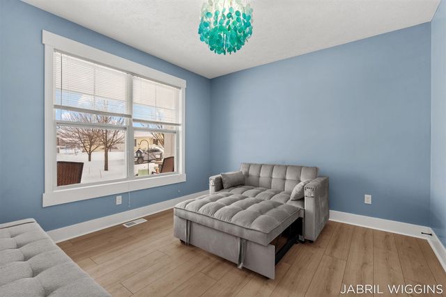 7520 Hometown Court 10, Caledonia, MI 49316