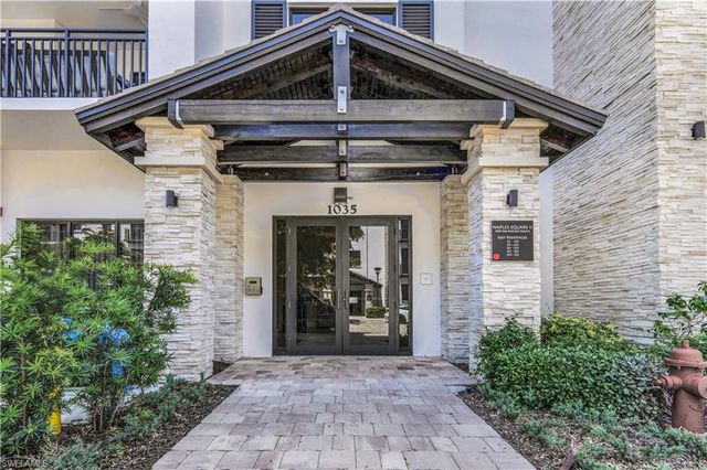 1035 3rd AVE S 215, Naples, FL 34102
