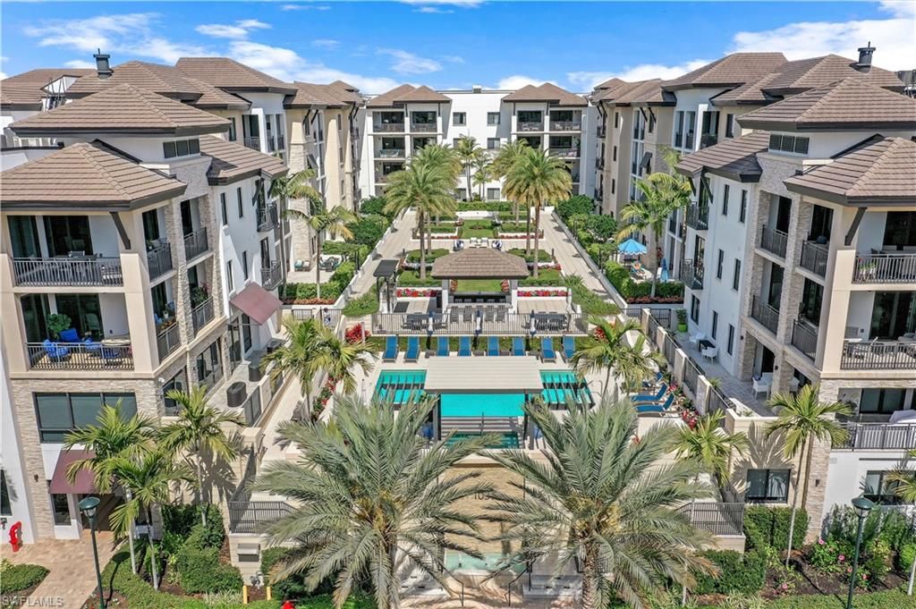 1035 3rd AVE S 215, Naples, FL 34102