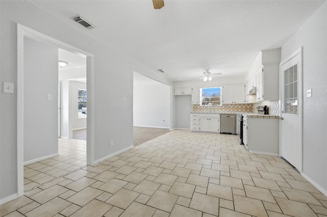 2611 Easy Street, Denison, TX 75020