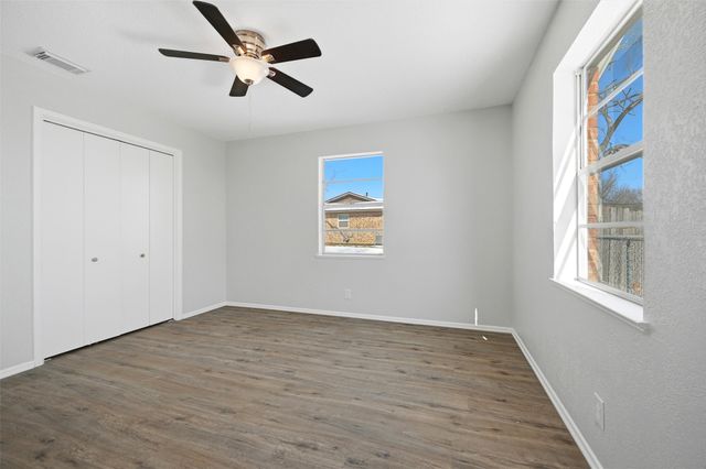 2611 Easy Street, Denison, TX 75020