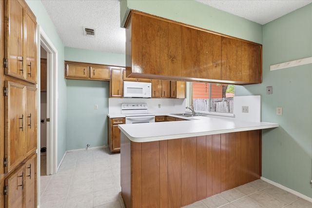 3311 Steeplewood Trail, Arlington, TX 76016
