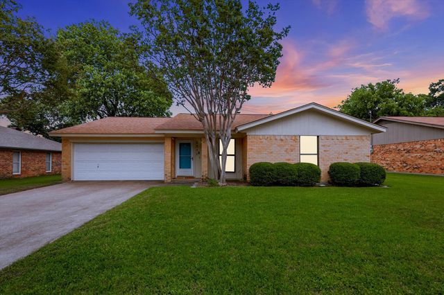3311 Steeplewood Trail, Arlington, TX 76016