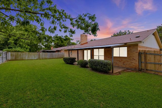 3311 Steeplewood Trail, Arlington, TX 76016