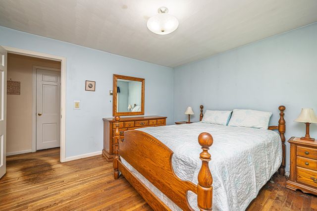 7 Squamscott Road, Stratham, NH 03885
