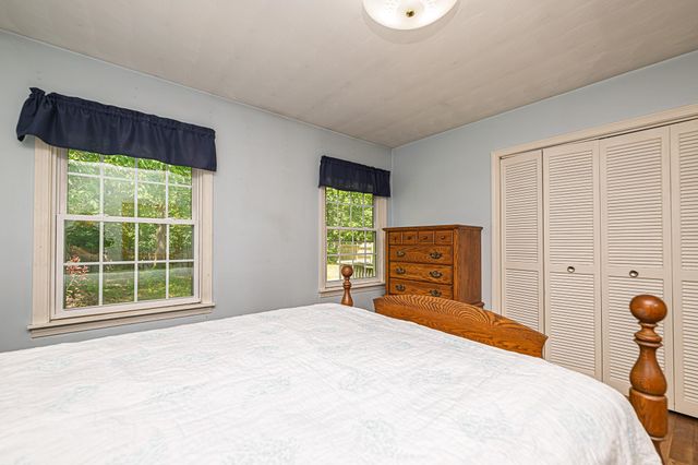 7 Squamscott Road, Stratham, NH 03885
