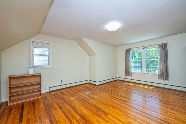 7 Squamscott Road, Stratham, NH 03885