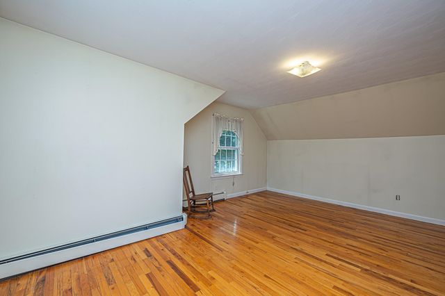 7 Squamscott Road, Stratham, NH 03885