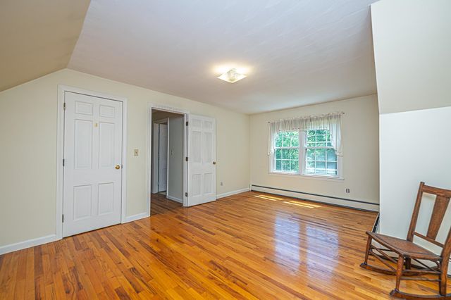 7 Squamscott Road, Stratham, NH 03885