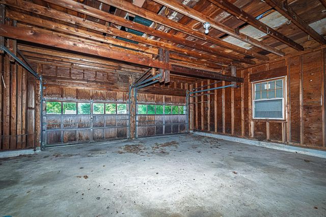 7 Squamscott Road, Stratham, NH 03885